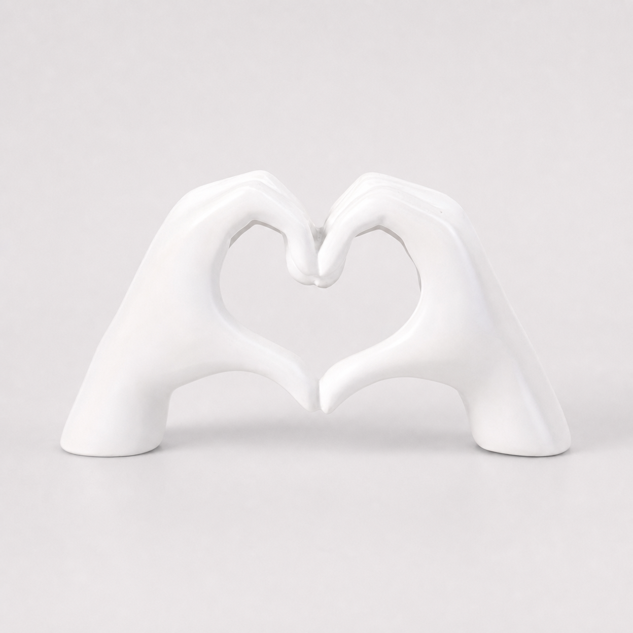 Small Heart Creative Mother's Day Resin Figurine Home Living Room Desktop Light Luxury Decoration