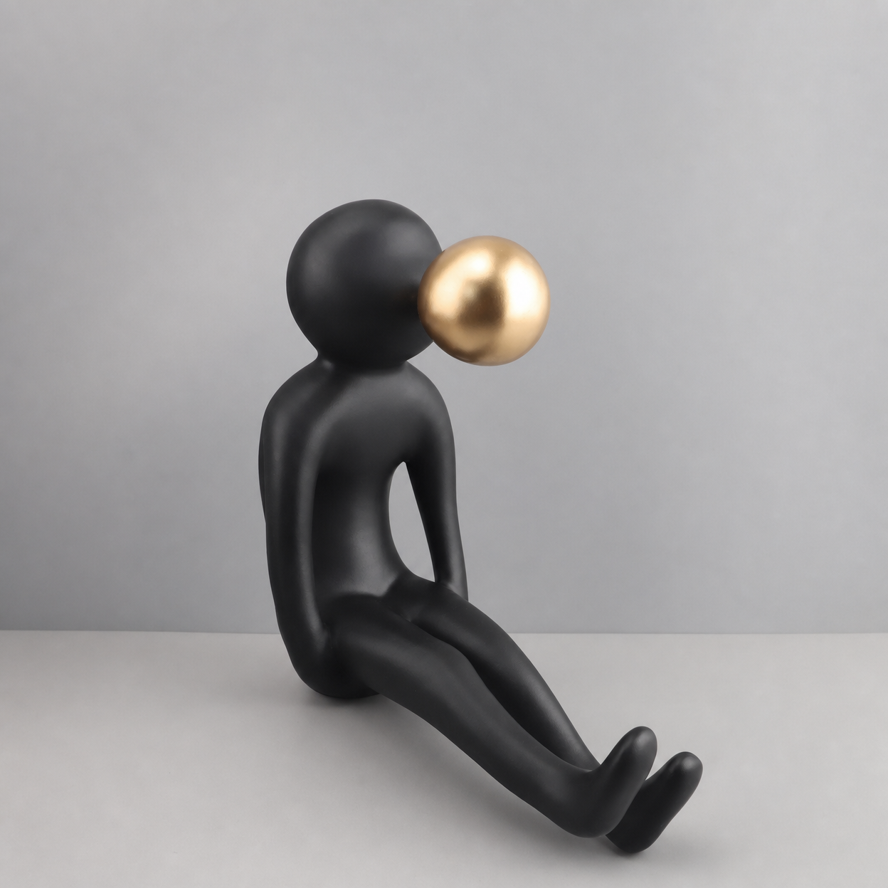 European-style Luxury Bubble Blowing Cartoon Character Sculpture Resin Ornament for Living Room Bedroom Entryway Hotel Home Decor