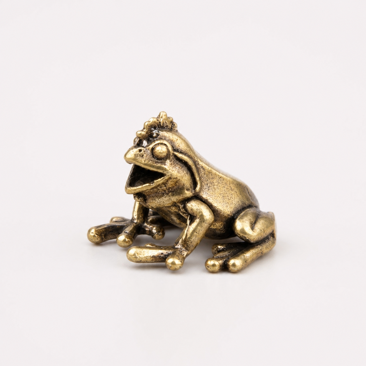 Brass Frog and Cicada Desktop Tea Pet Ornament